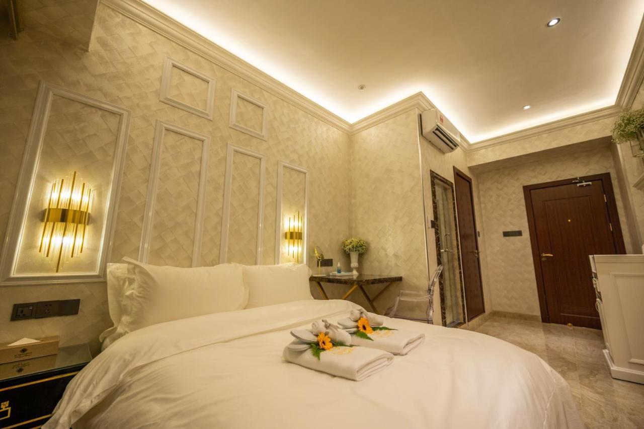 Acj @ Beside Cititel Hotel 4*