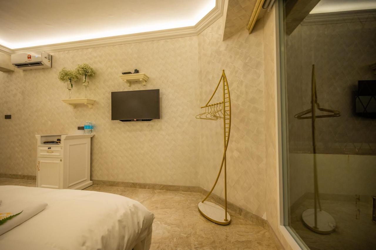 Hotel Acj @ Beside Cititel 4*